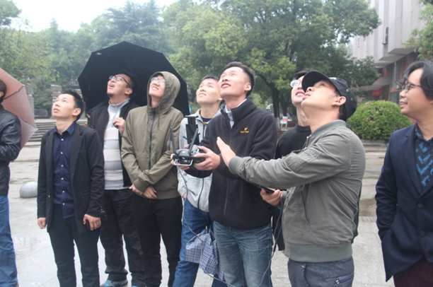 QQ图片20181015085140.png