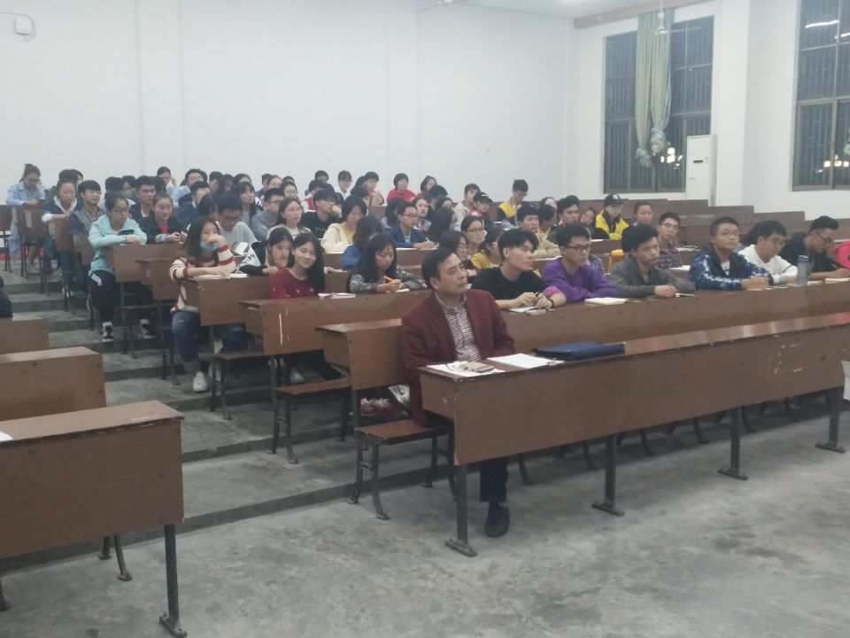 会计学院召开学生干部迎评再动员大会
