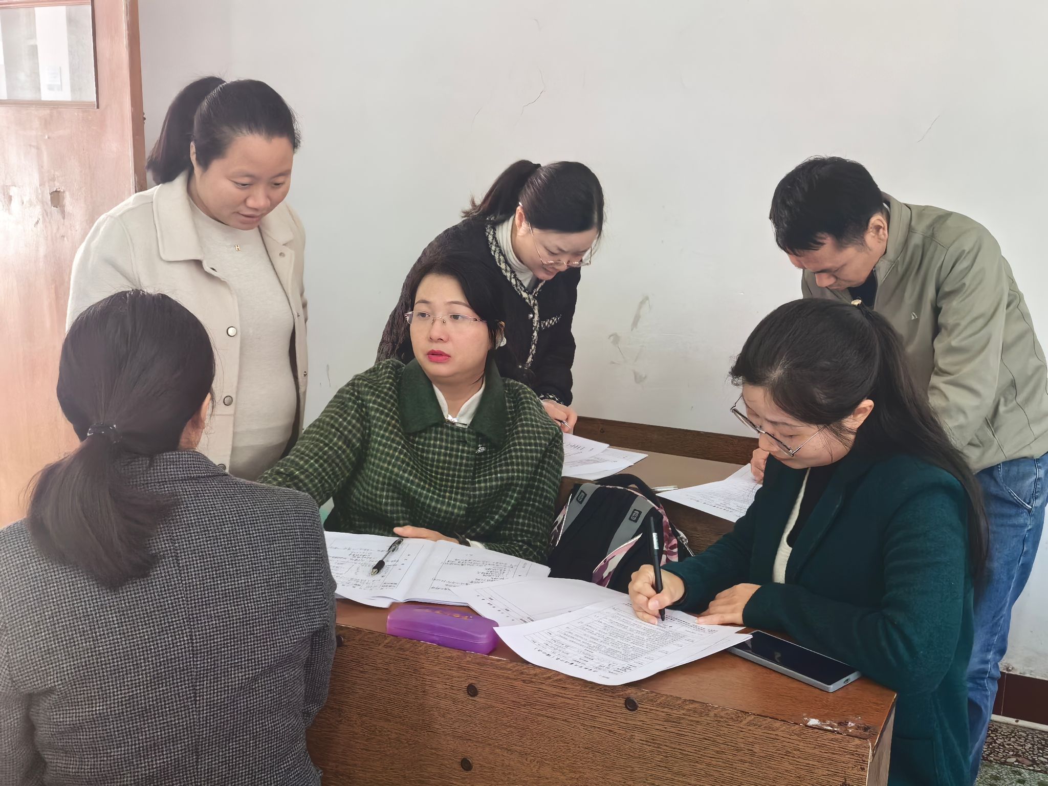 物流管理教研室开展“全员磨课,打造金课”磨课活动