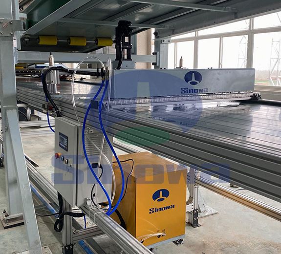 Aluminum PU Sandwich Panel Machine,必威betway西汉姆